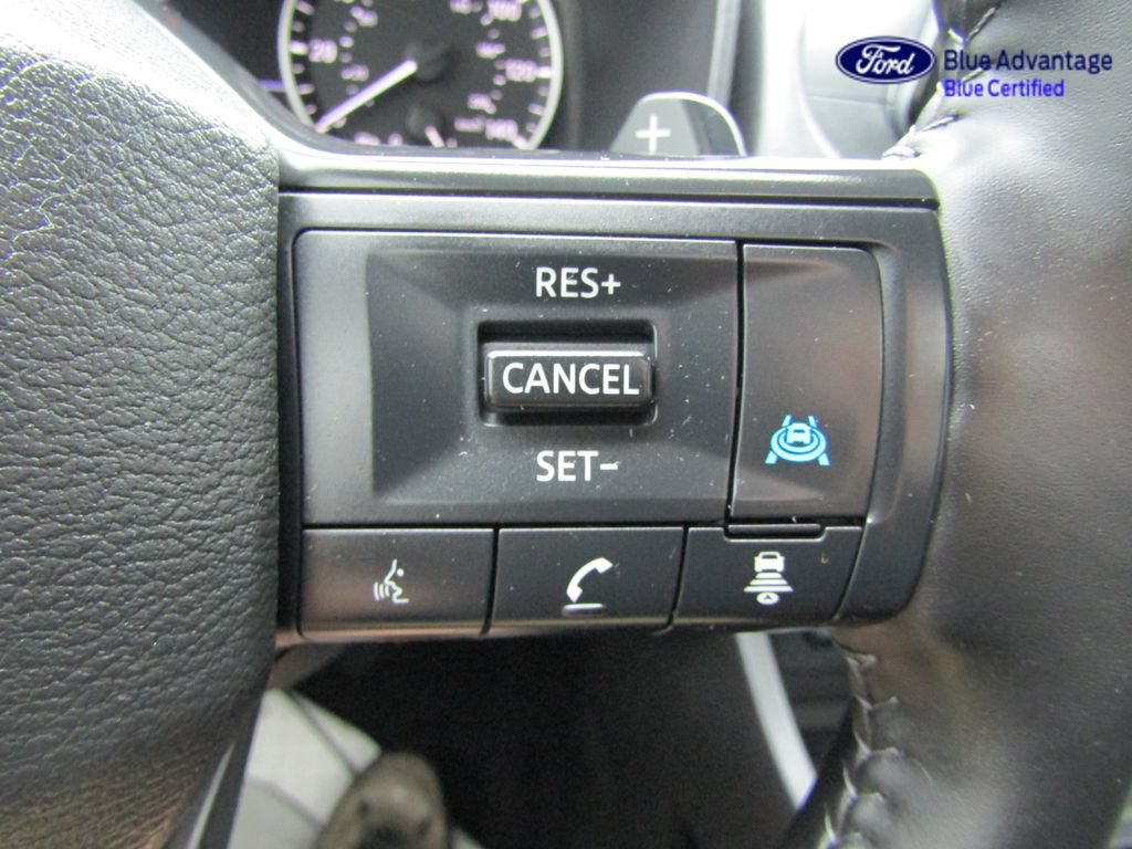 Used 2025 Nissan Rogue SV w/ SV Premium Package AWD/4WD image 25