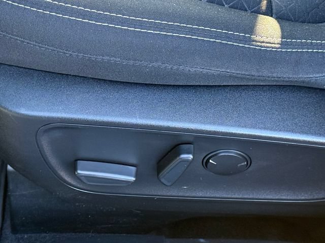Certified 2023 Ford Escape Active AWD/4WD image 7