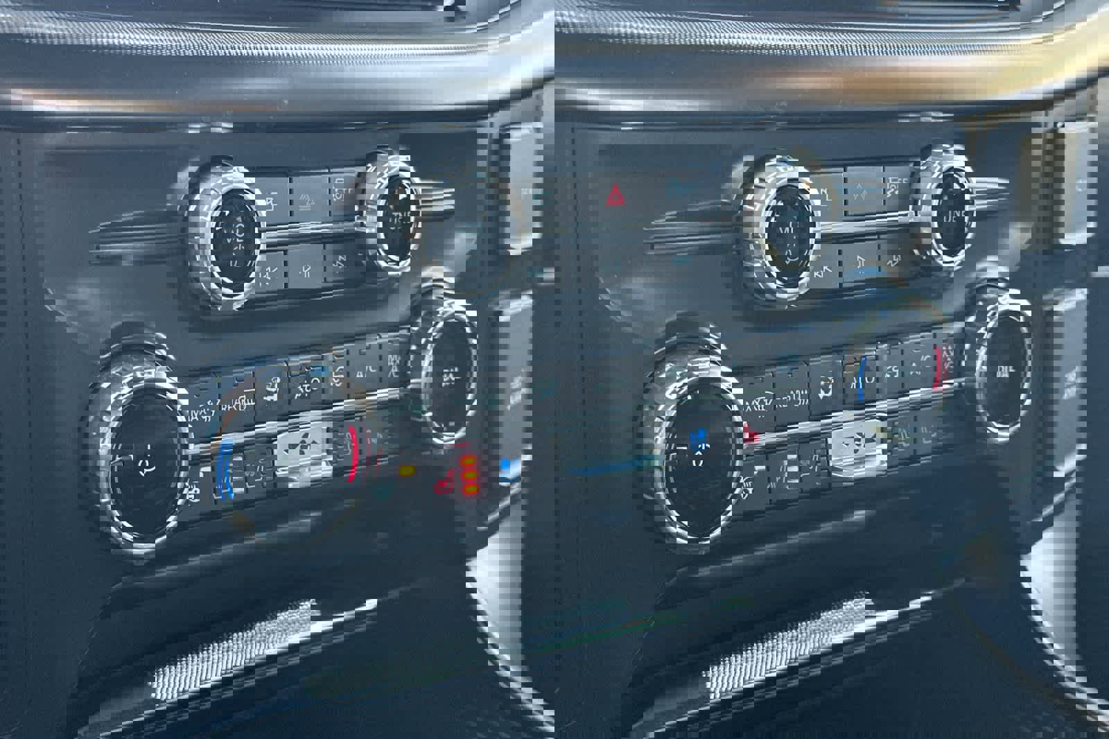 Certified 2026 Ford F150 Lariat w/ Equipment Group 501A Mid AWD/4WD image 20