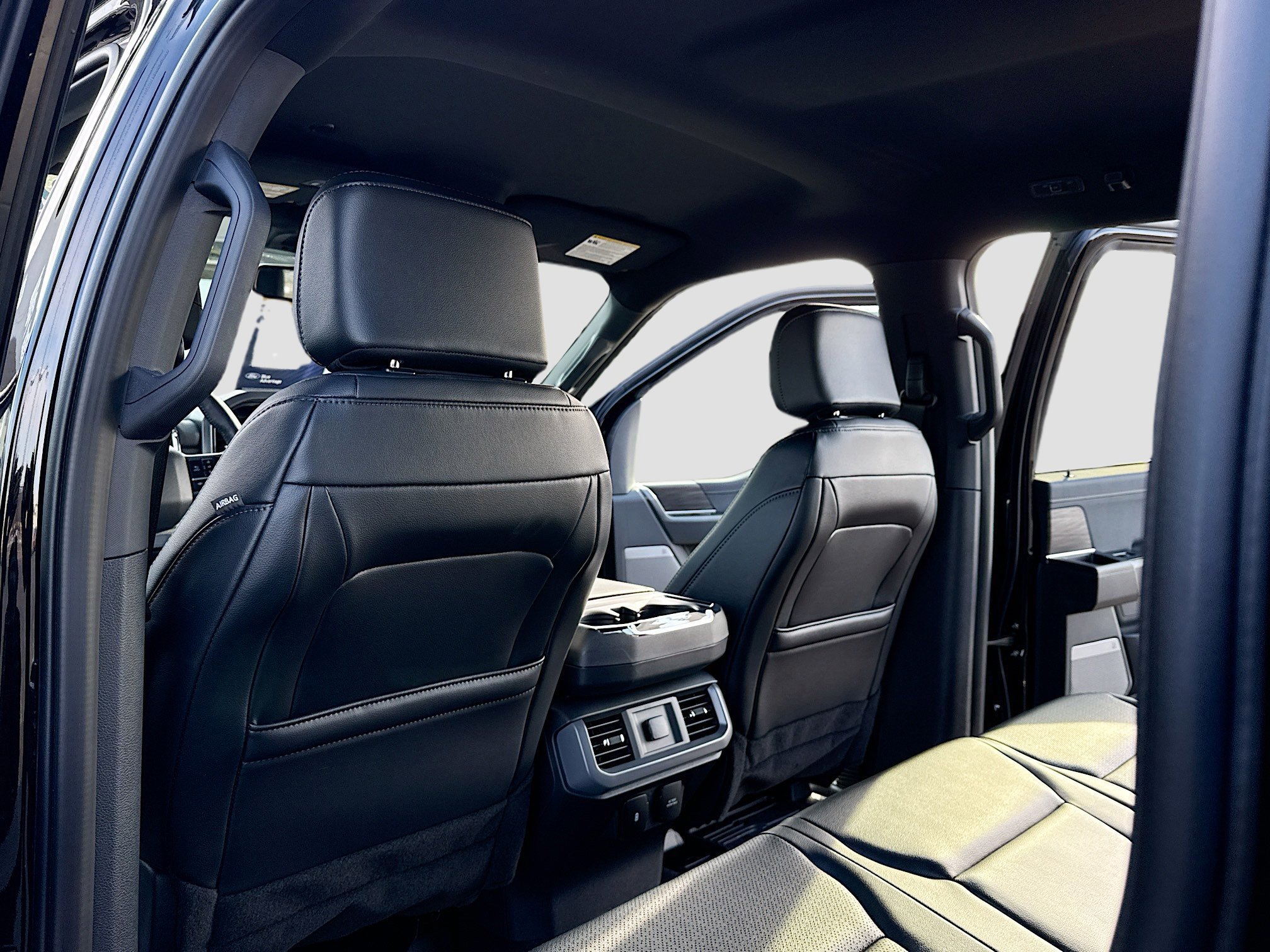 Certified 2024 Ford F150 Lariat w/ FX4 Off-Road Package image 9