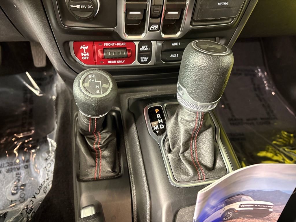 Used 2023 Jeep Wrangler Unlimited Rubicon w/ Cold Weather Group image 21