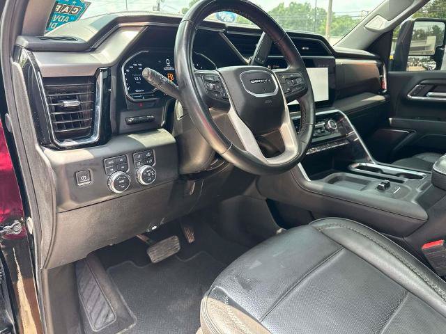 Used 2024 GMC Sierra 2500 Denali w/ Denali Reserve Package AWD/4WD image 17