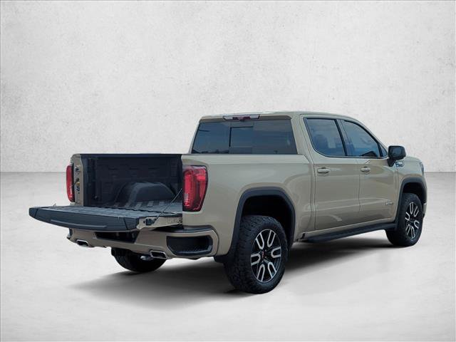 Used 2023 GMC Sierra 1500 AT4 w/ Technology Package AWD/4WD image 5