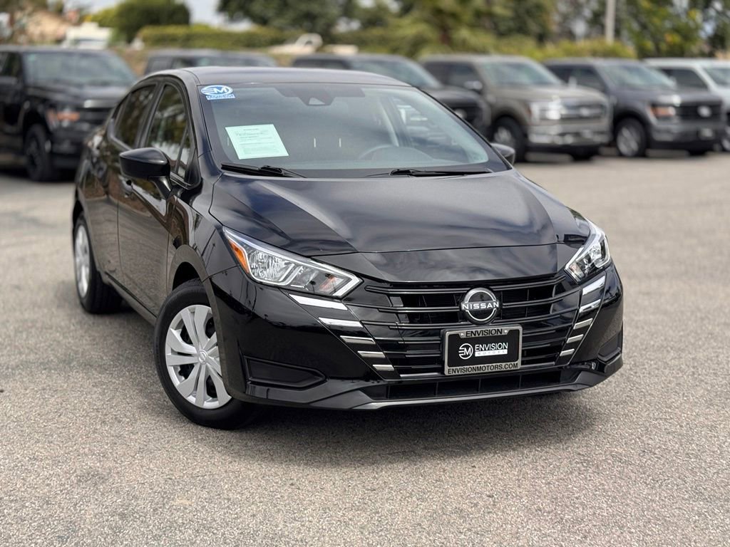 Used 2024 Nissan Versa S w/ Trunk Package FWD image 2