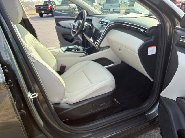 Used 2024 Hyundai Tucson Limited AWD/4WD image 35