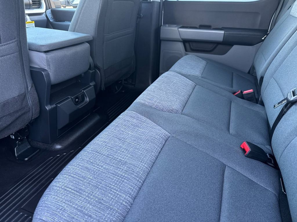 Certified 2024 Ford F350 XLT w/ FX4 Off-Road Package image 11