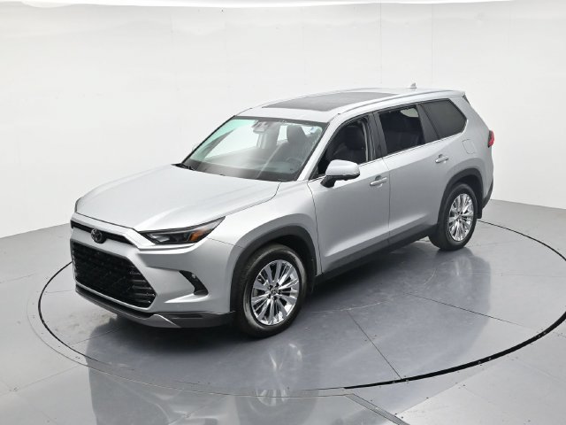 Used 2024 Toyota Grand Highlander AWD image 39