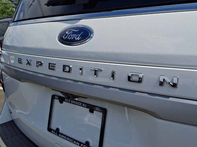 Certified 2024 Ford Expedition XLT AWD/4WD image 31
