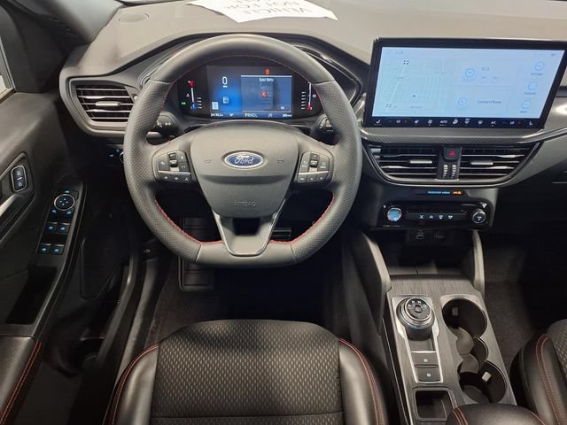Certified 2024 Ford Escape ST-Line w/ Tech Pack #1 AWD/4WD image 6