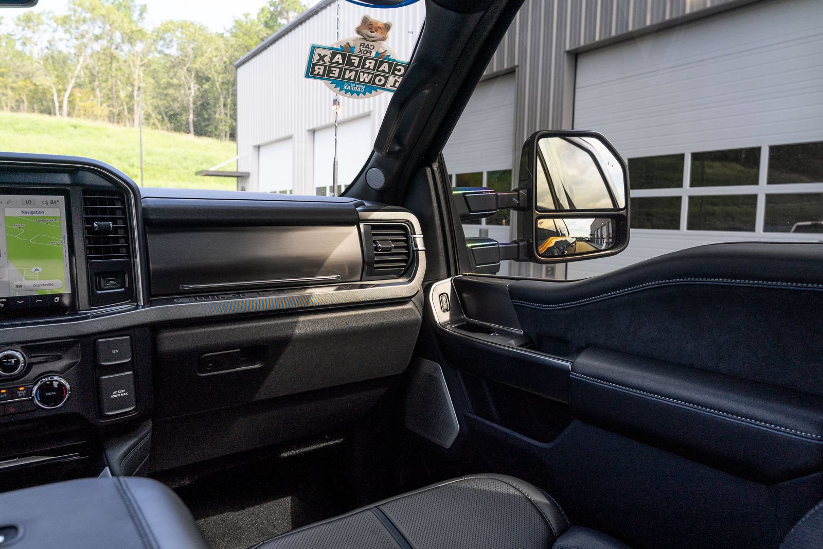 Certified 2026 Ford F250 Platinum w/ Tremor Off-Road Package AWD/4WD image 29