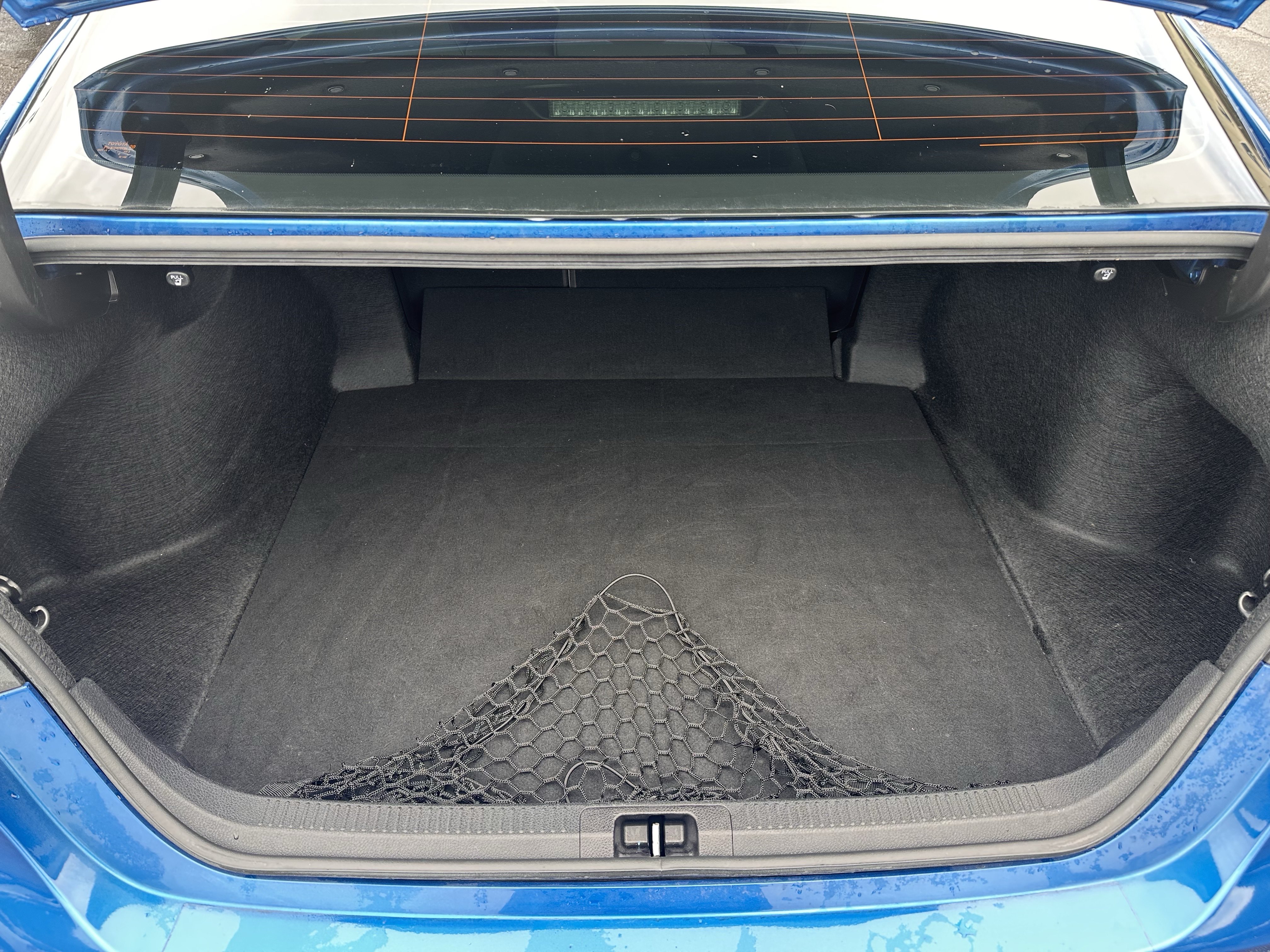 Used 2019 Toyota Camry SE w/ Convenience Package FWD image 17