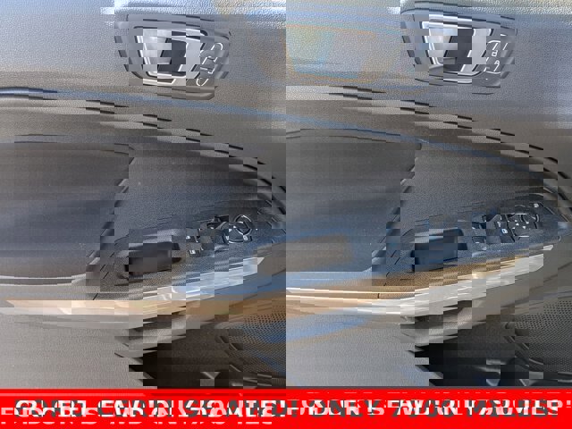 Certified 2021 Ford EcoSport SE image 13