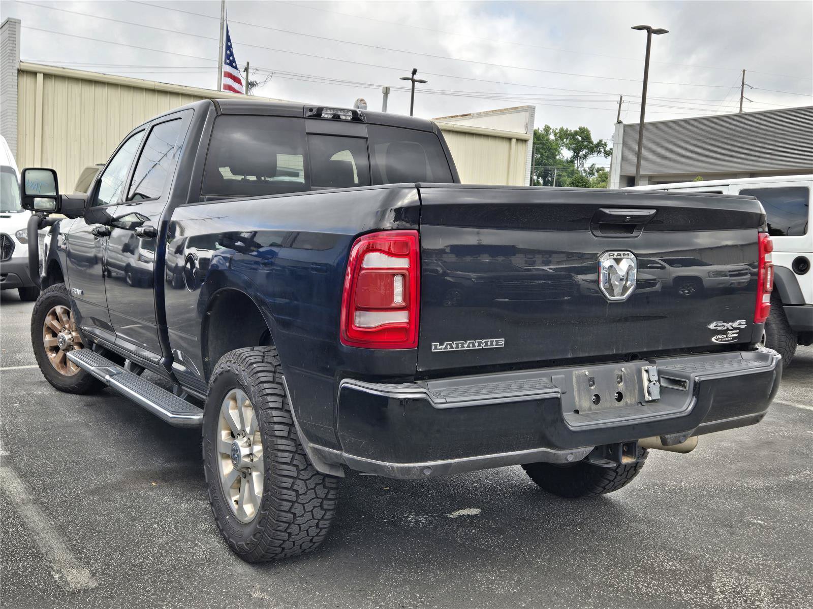 Used 2023 RAM 2500 Laramie AWD/4WD image 5