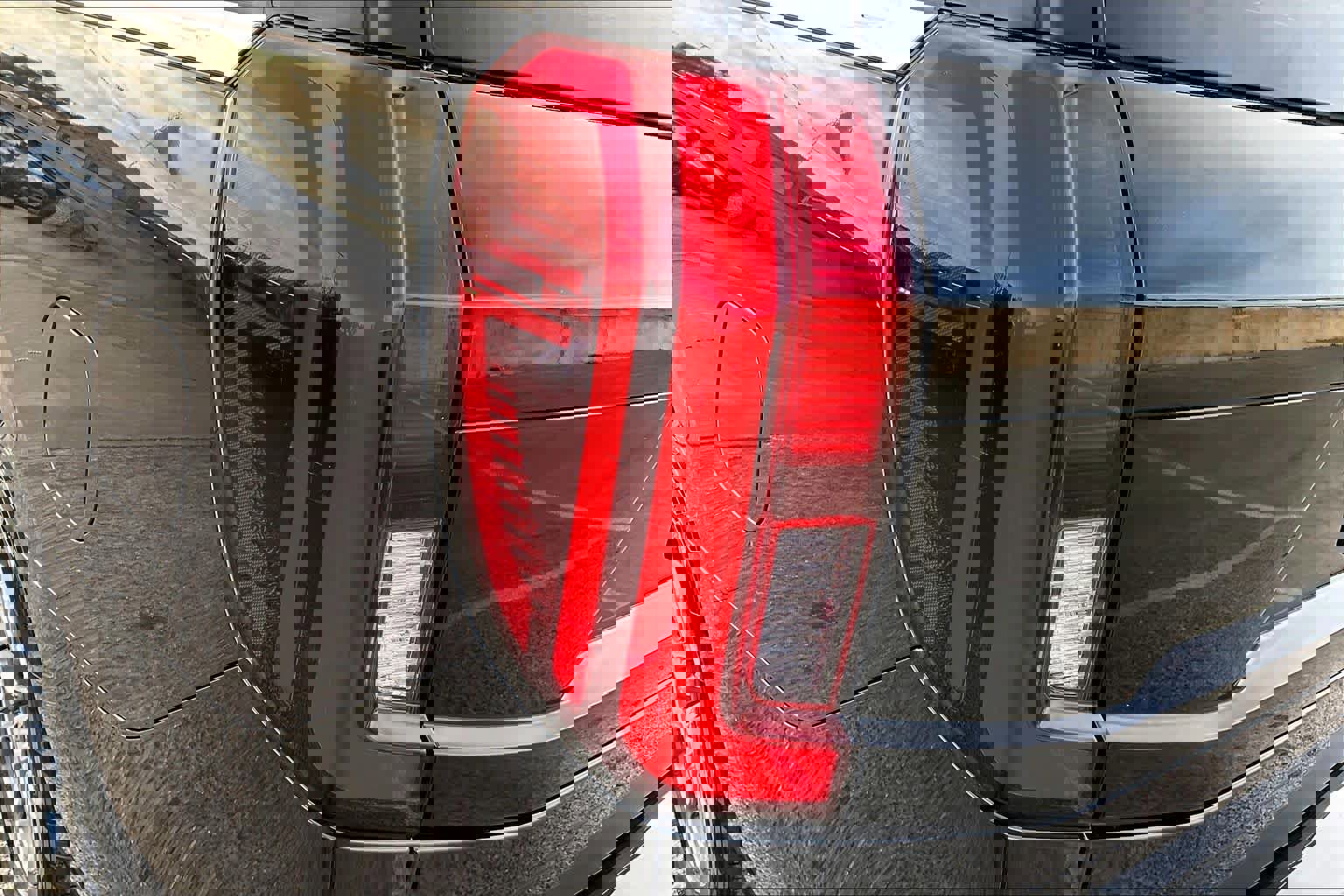 Certified 2025 Ford Expedition Max Active image 28