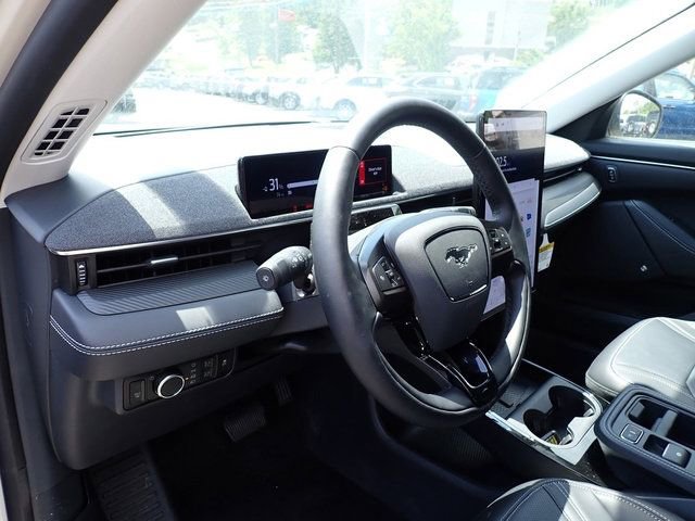 Certified 2025 Ford Mustang Mach-E Premium AWD/4WD image 16
