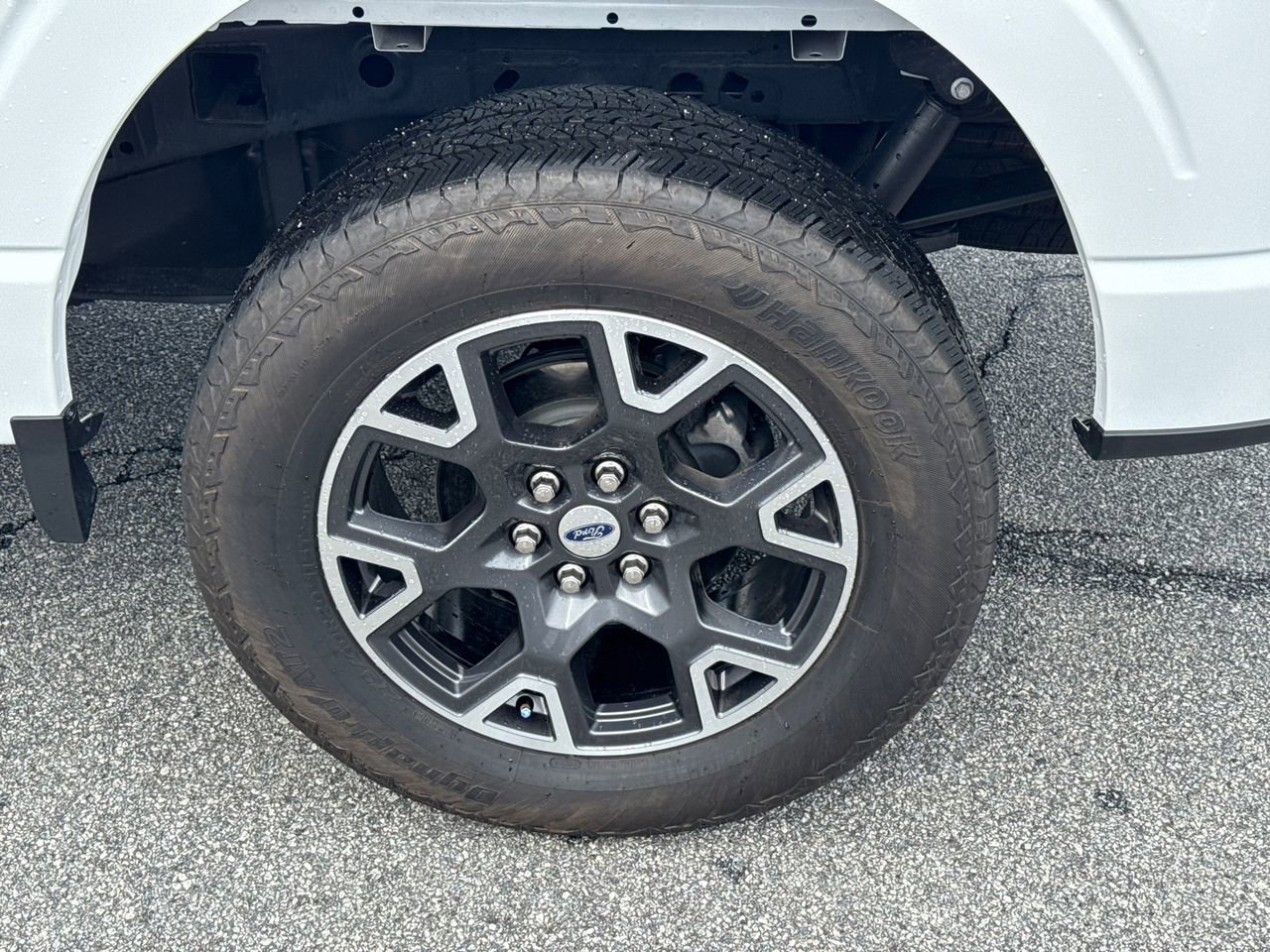 Certified 2025 Ford F150 STX w/ Equipment Group 200A AWD/4WD image 20