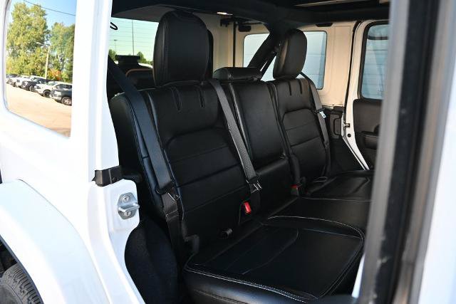 Used 2023 Jeep Wrangler Unlimited Sahara w/ Cold Weather Group AWD/4WD image 25