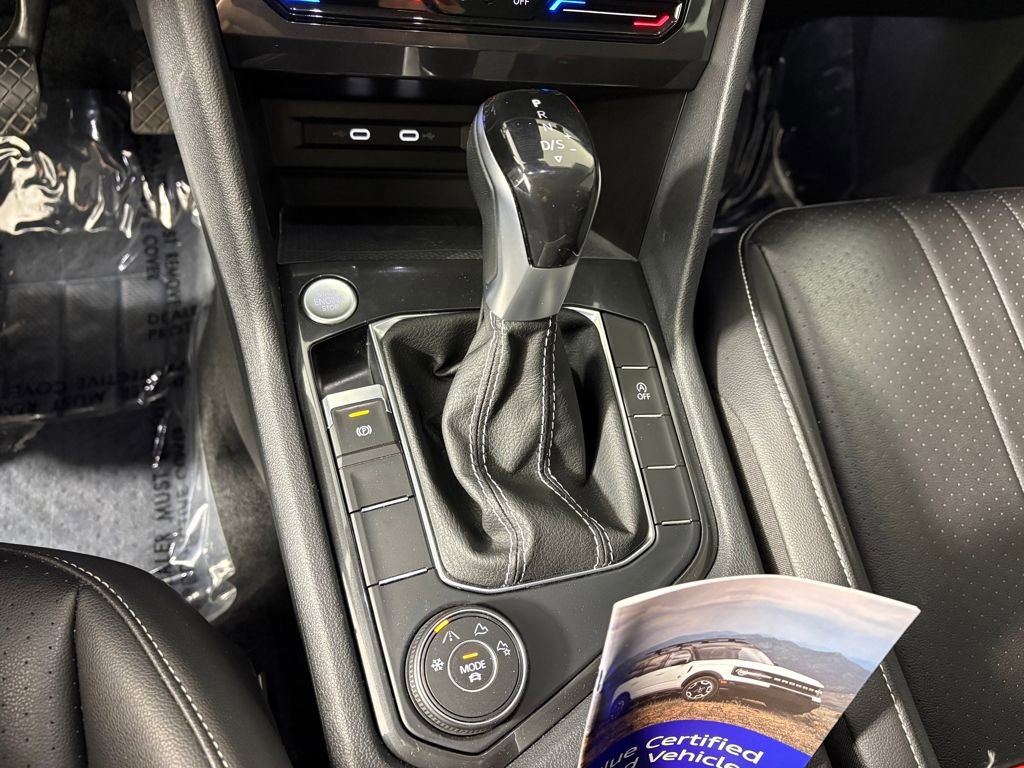 Used 2022 Volkswagen Tiguan SE w/ Panoramic Sunroof Package image 22