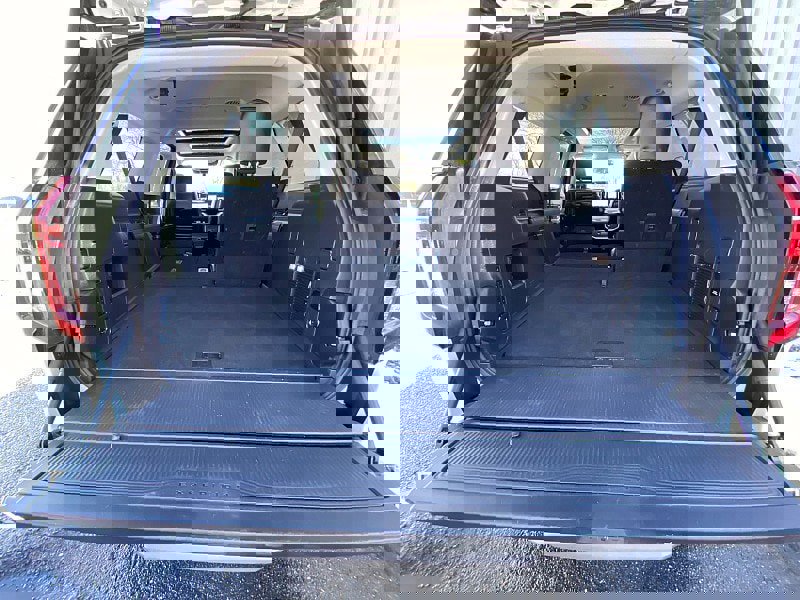 Certified 2025 Ford Expedition Max Platinum image 49