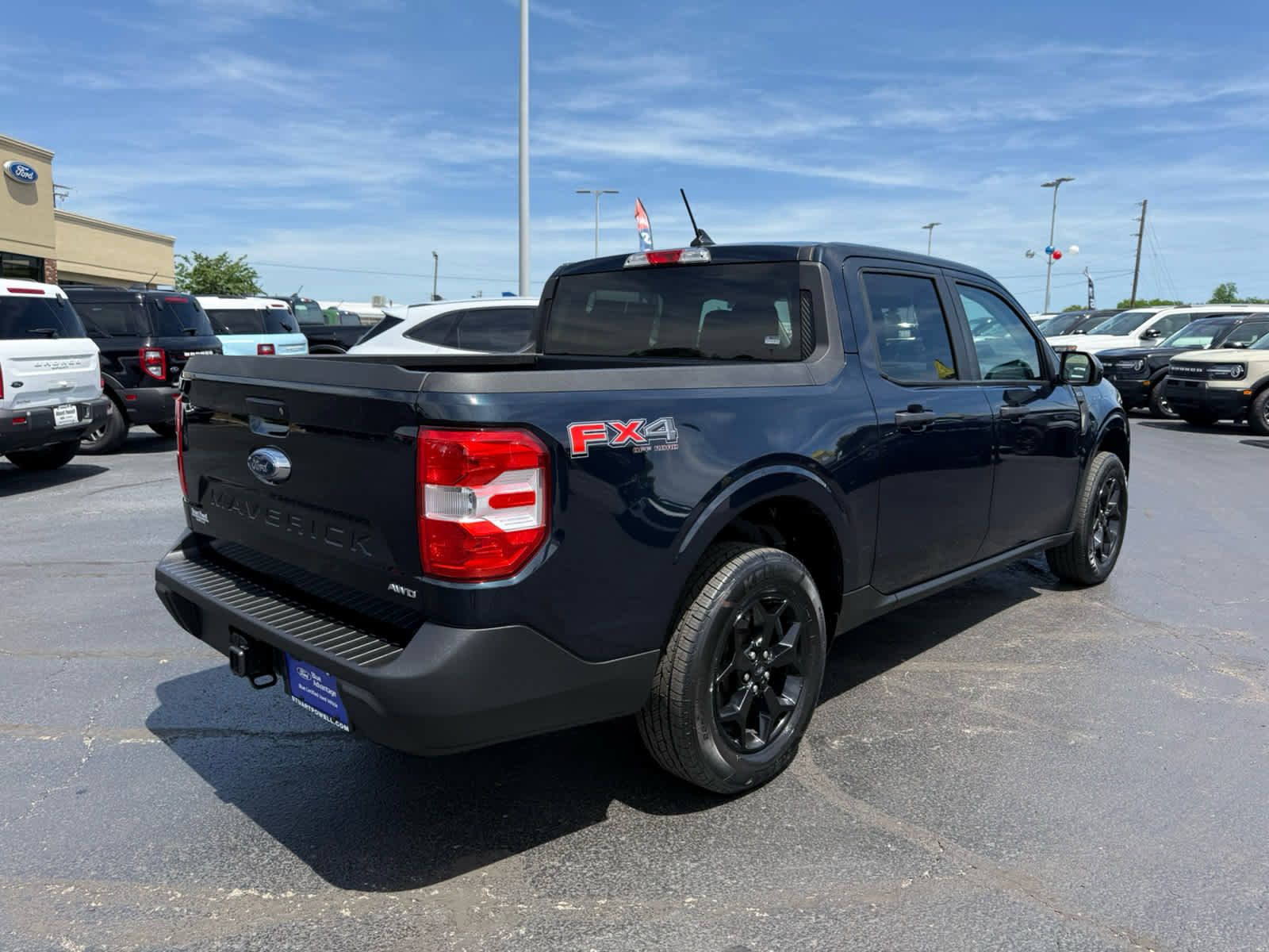 Certified 2023 Ford Maverick XLT w/ Equipment Group 300A Standard AWD/4WD image 18