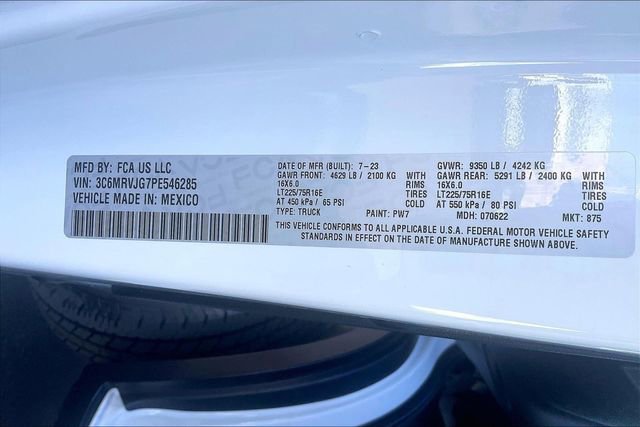 Used 2023 RAM ProMaster 3500 w/ Driver Convenience Group image 29