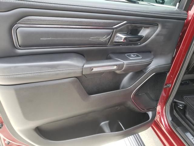 Used 2023 RAM 1500 Limited AWD/4WD image 16