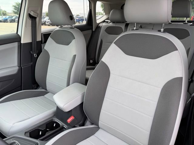 Used 2022 Volkswagen Taos SE FWD image 10