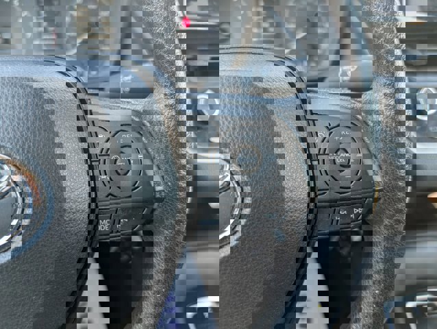 Used 2023 Toyota Corolla LE image 20