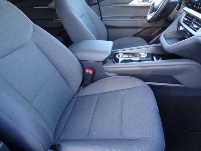Certified 2025 Ford Explorer Active AWD/4WD image 17