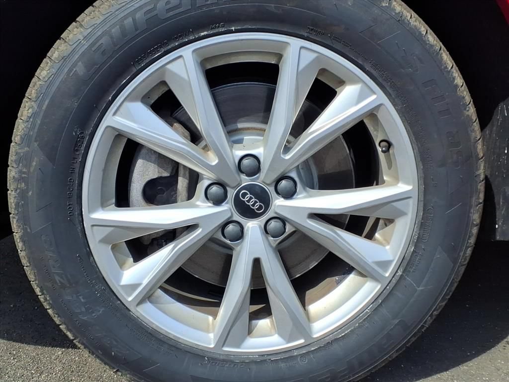 Used 2023 Audi Q3 2.0T Premium AWD/4WD image 24