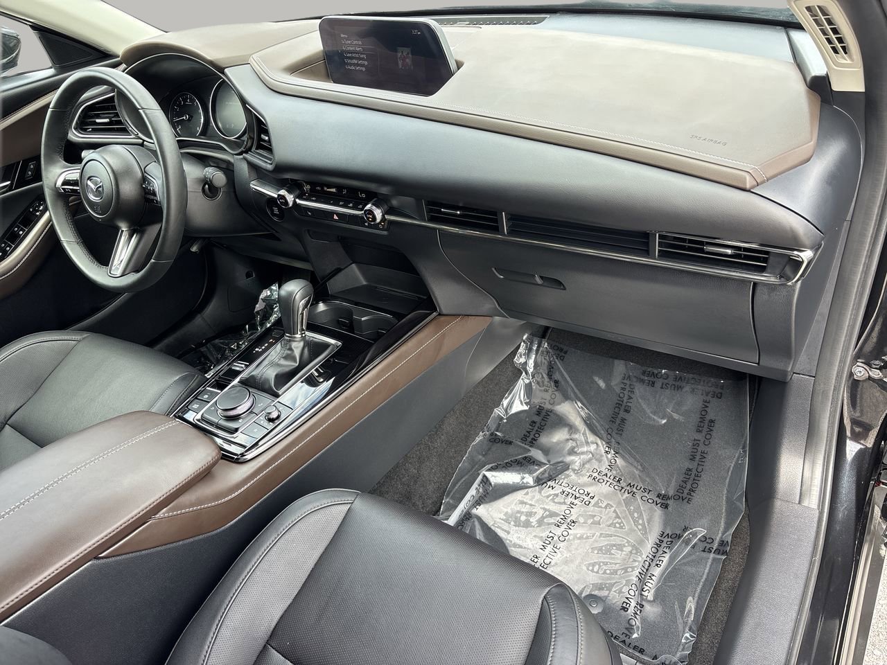 Used 2024 MAZDA CX-30 AWD 2.5 S w/ Premium Package image 12