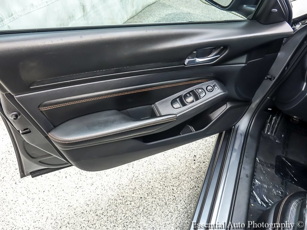 Used 2019 Nissan Altima 2.5 SR FWD image 20