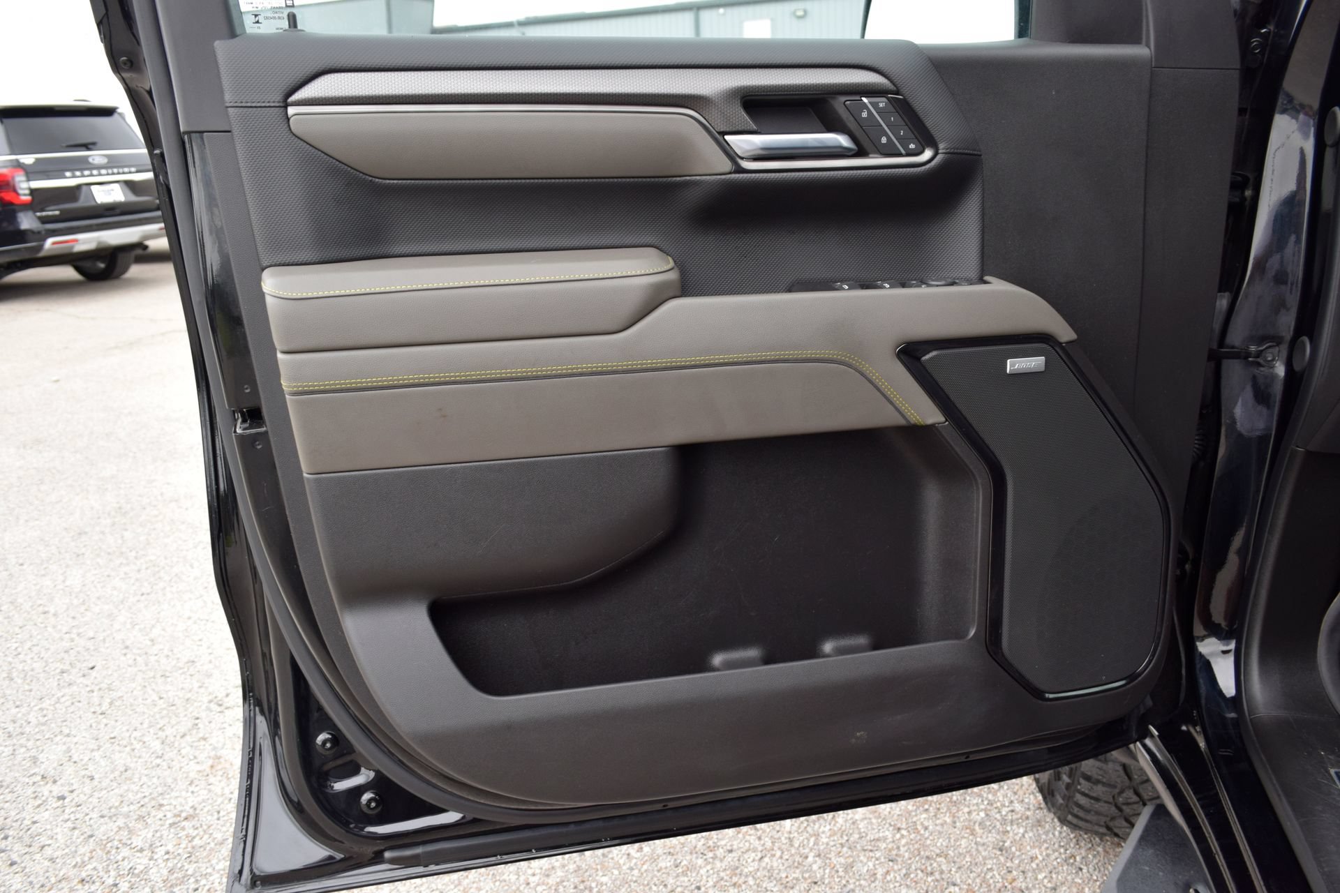 Used 2024 Chevrolet Silverado 1500 ZR2 AWD/4WD image 19