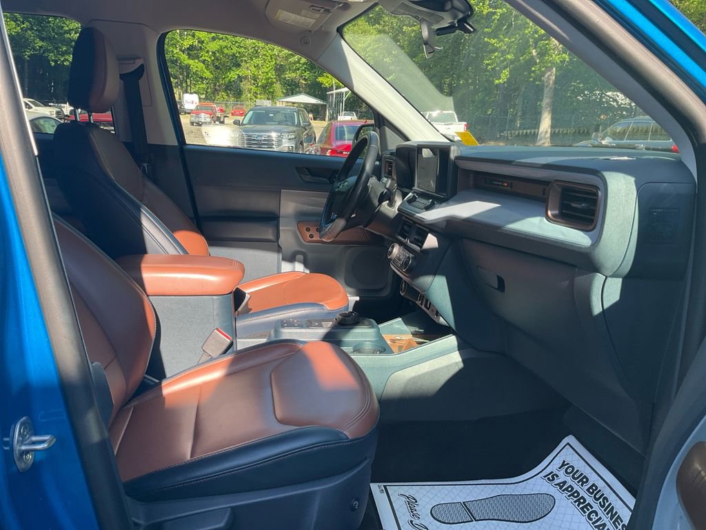 Certified 2022 Ford Maverick Lariat FWD image 12
