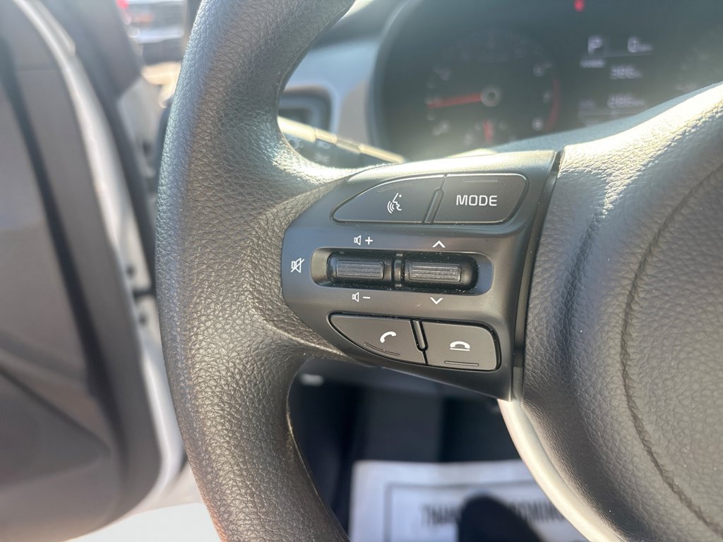 Used 2023 Kia Rio LX FWD image 30