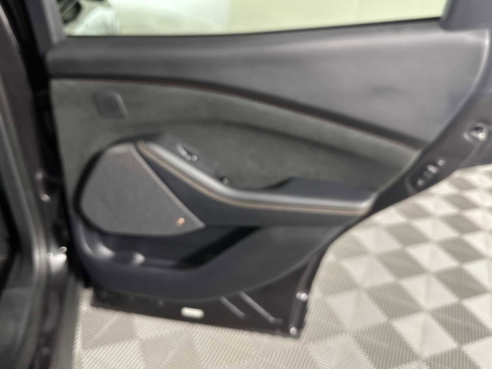 Certified 2022 Ford Mustang Mach-E GT image 18