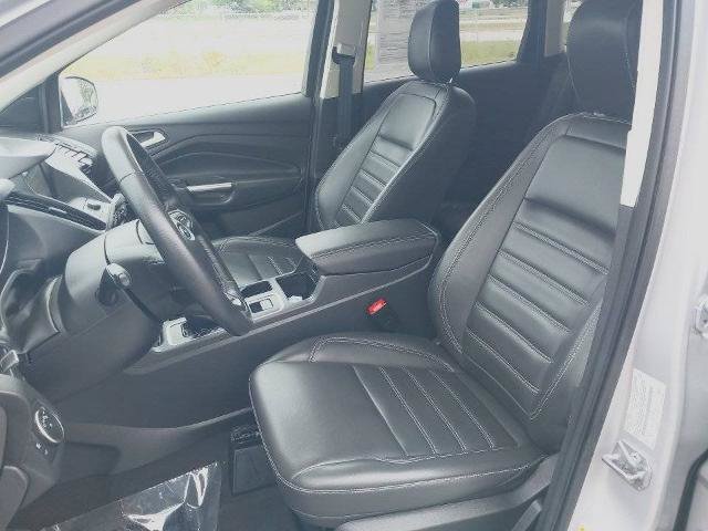 Certified 2019 Ford Escape SEL AWD/4WD image 22