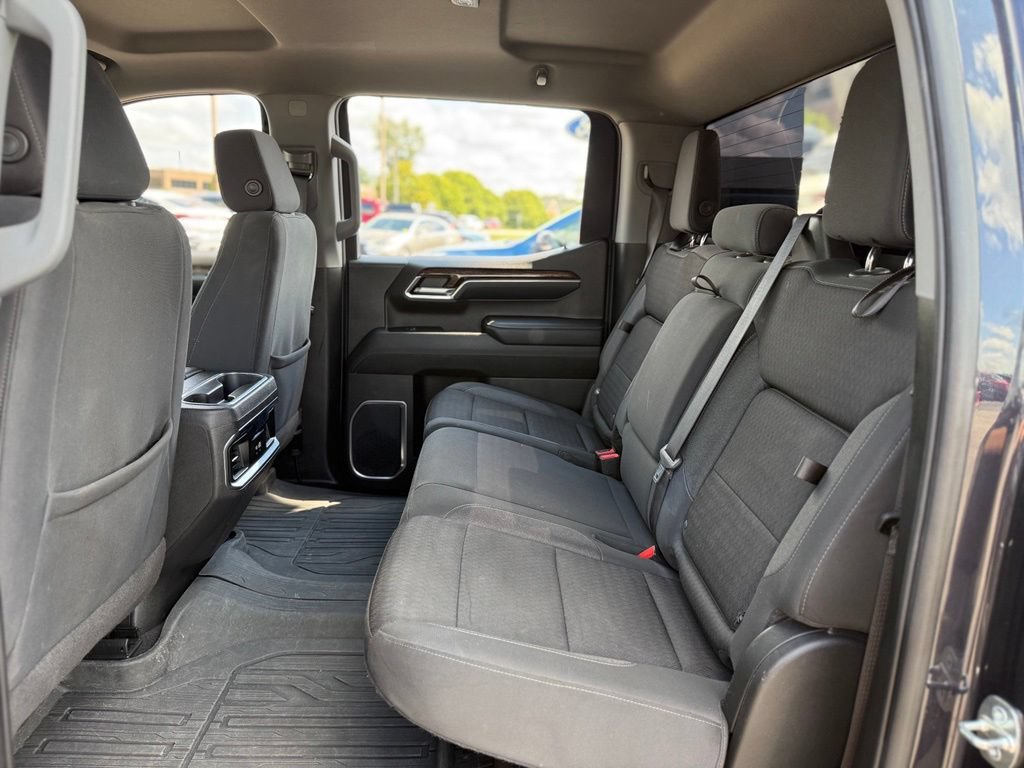 Used 2023 GMC Sierra 1500 Elevation w/ X31 Off-Road Package AWD/4WD image 12