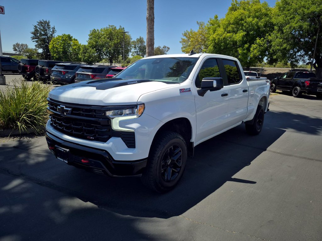 Used 2023 Chevrolet Silverado 1500 LT Trail Boss w/ Convenience Package II