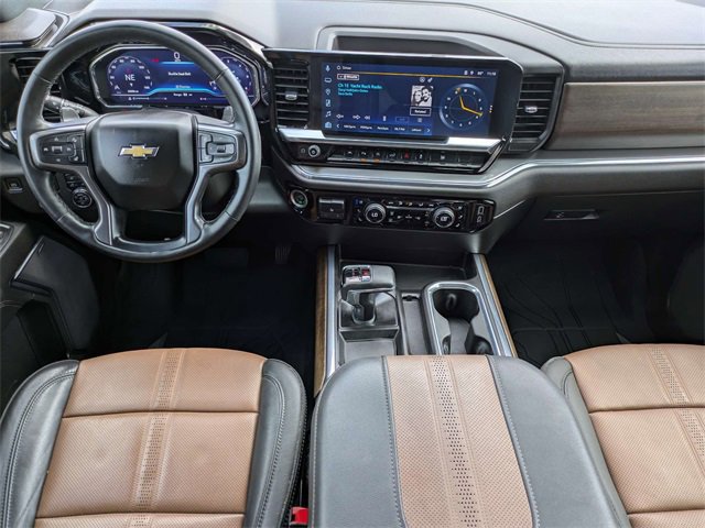 Used 2023 Chevrolet Silverado 1500 High Country w/ High Country Premium Package image 15