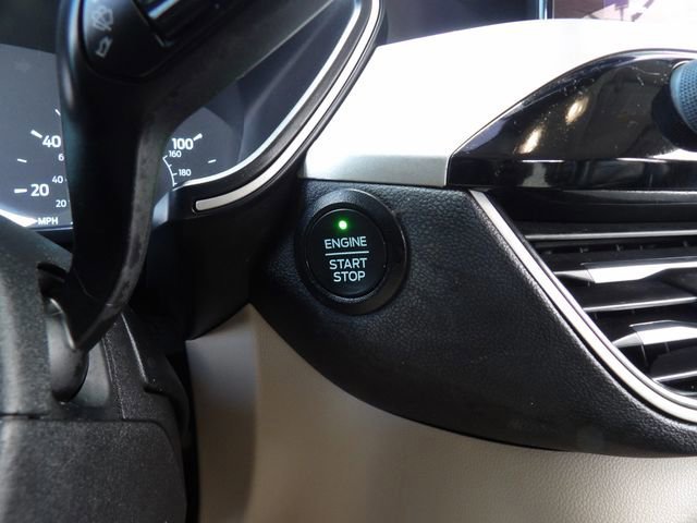 Certified 2021 Ford Escape SE w/ SE Sport Appearance Package image 25