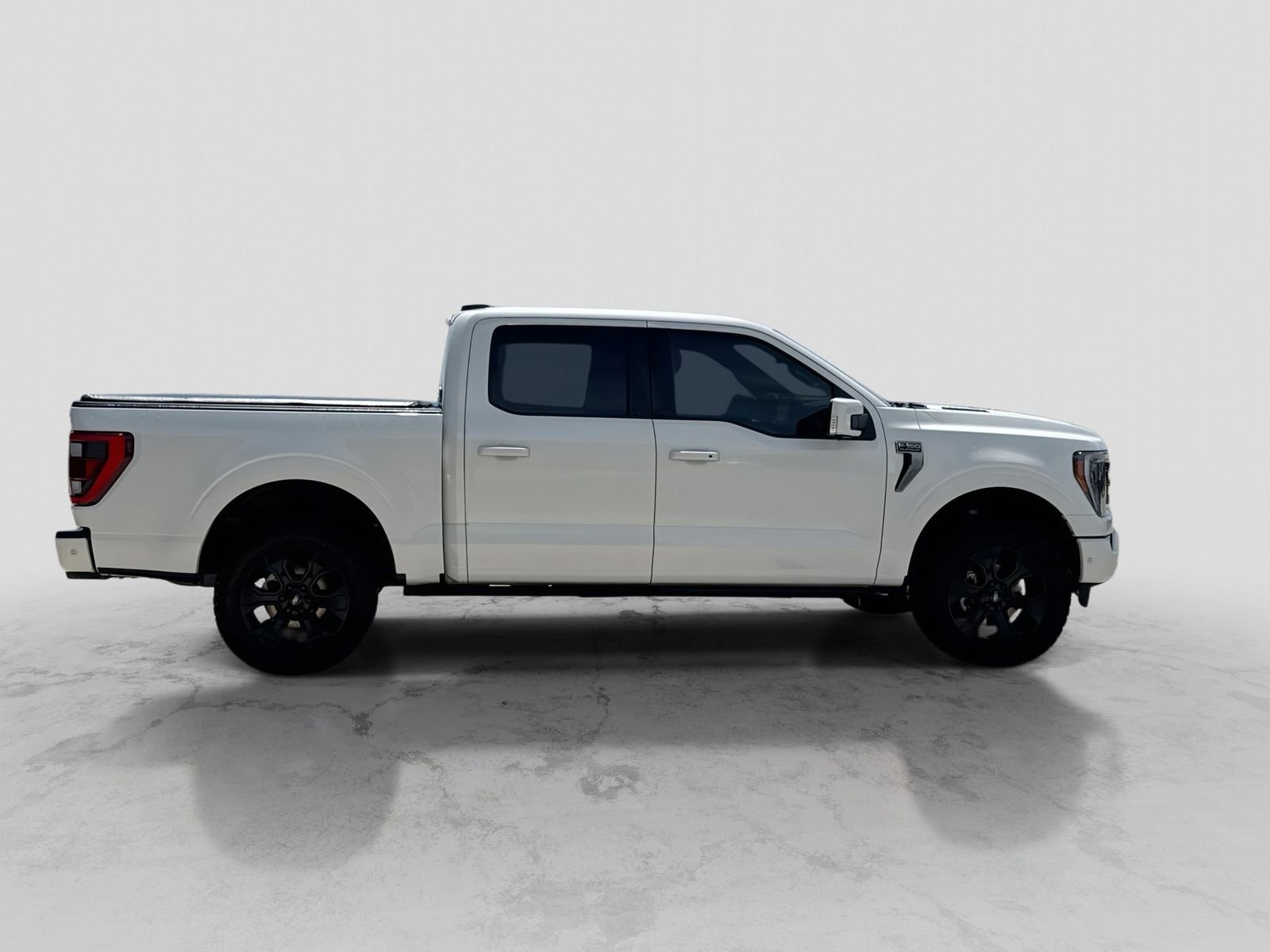 Certified 2022 Ford F150 Platinum w/ Equipment Group 701A High AWD/4WD image 9