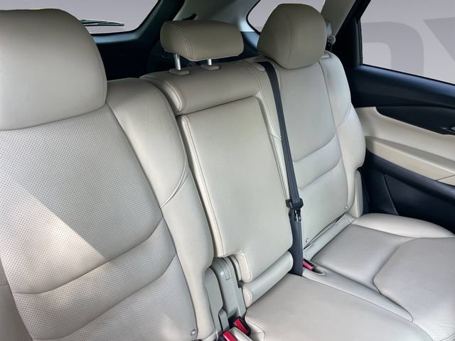 Used 2019 MAZDA CX-9 Touring AWD/4WD image 18