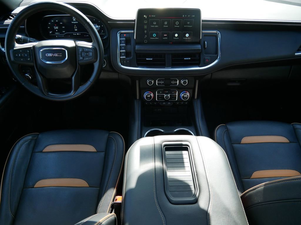 Used 2023 GMC Yukon AT4 w/ AT4 Premium Package image 12