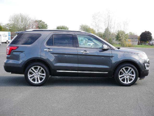 Certified 2017 Ford Explorer Limited w/ Equipment Group 301A AWD/4WD image 6