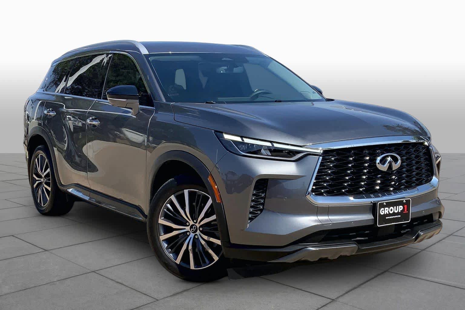 Used 2023 INFINITI QX60 Sensory AWD/4WD image 3