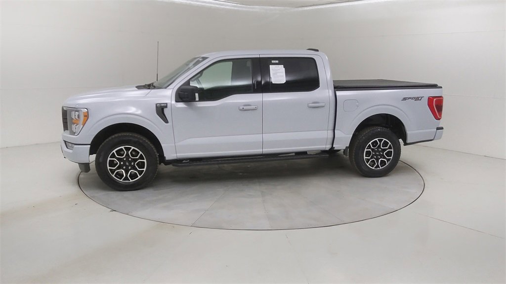 Certified 2022 Ford F150 XLT w/ Equipment Group 302A High image 19