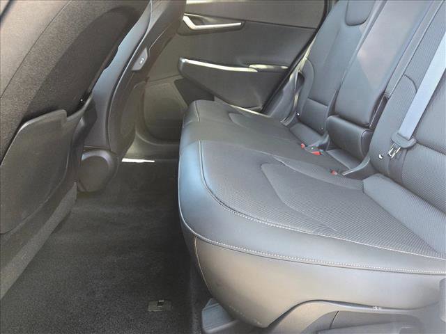 Used 2022 Kia EV6 Wind RWD image 17