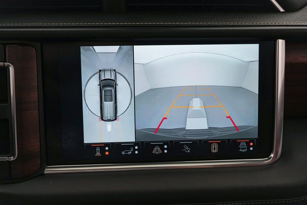 Used 2024 GMC Yukon Denali Ultimate image 17