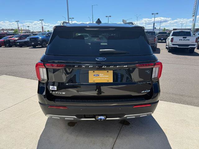 Certified 2025 Ford Explorer Active w/ Active Comfort Package AWD/4WD image 6
